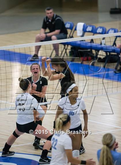 Thumbnail 2 in Har-Ber vs Bentonville (AAA 7A Semifinal Playoff) photogallery.
