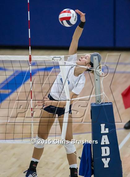 Thumbnail 3 in Har-Ber vs Bentonville (AAA 7A Semifinal Playoff) photogallery.