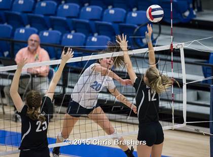 Thumbnail 3 in Har-Ber vs Bentonville (AAA 7A Semifinal Playoff) photogallery.