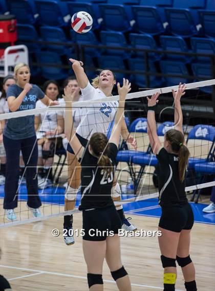 Thumbnail 3 in Har-Ber vs Bentonville (AAA 7A Semifinal Playoff) photogallery.