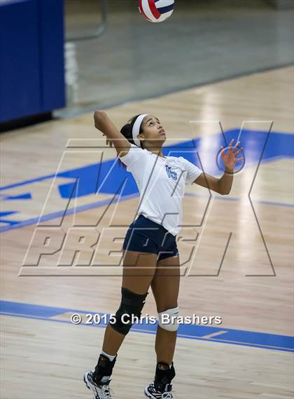 Thumbnail 2 in Har-Ber vs Bentonville (AAA 7A Semifinal Playoff) photogallery.