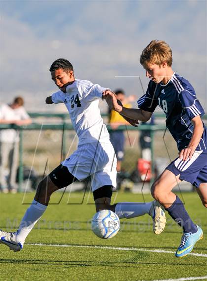 Thumbnail 1 in Monte Del Sol Charter vs. Santa Fe Prep photogallery.
