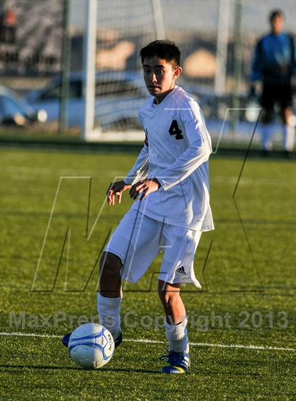 Thumbnail 3 in Monte Del Sol Charter vs. Santa Fe Prep photogallery.