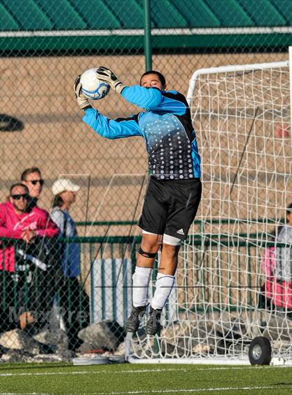Thumbnail 1 in Monte Del Sol Charter vs. Santa Fe Prep photogallery.