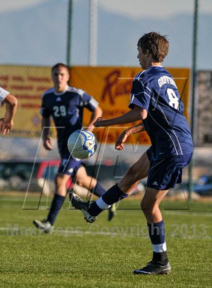 Thumbnail 2 in Monte Del Sol Charter vs. Santa Fe Prep photogallery.