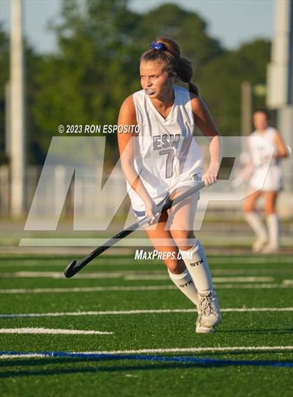 Thumbnail 3 in East Hampton @ Eastport-South Manor  photogallery.