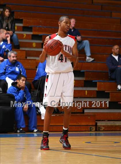 Thumbnail 3 in Edison @ Tustin (OC North/South Challenge) photogallery.