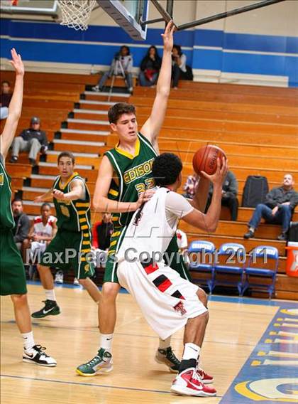 Thumbnail 3 in Edison @ Tustin (OC North/South Challenge) photogallery.