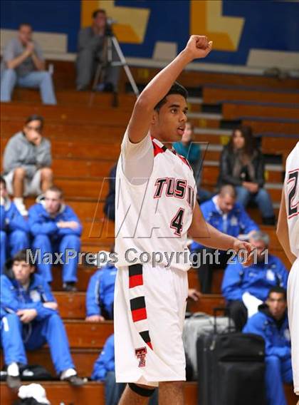 Thumbnail 2 in Edison @ Tustin (OC North/South Challenge) photogallery.