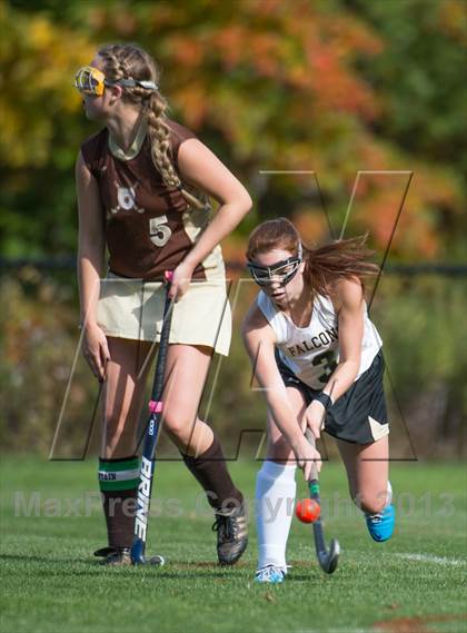Thumbnail 3 in Thomaston @ Joel Barlow photogallery.