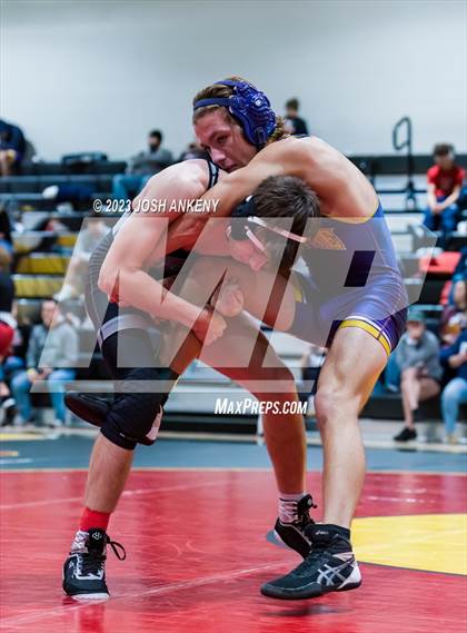 Thumbnail 3 in Brusly Invitational Wrestling Tournament photogallery.