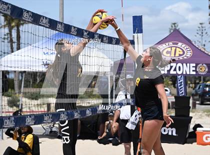 Thumbnail 2 in CIF-SS Individual Pairs Final photogallery.