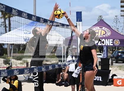Thumbnail 1 in CIF-SS Individual Pairs Final photogallery.