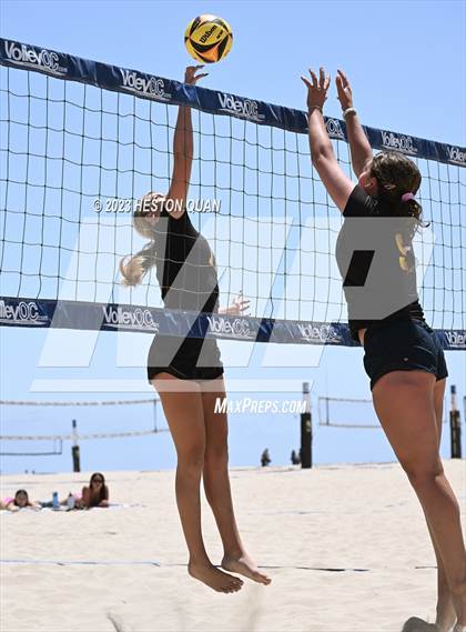 Thumbnail 3 in CIF-SS Individual Pairs Final photogallery.