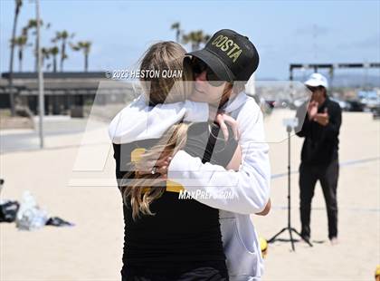 Thumbnail 1 in CIF-SS Individual Pairs Final photogallery.