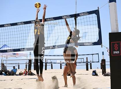 Thumbnail 2 in CIF-SS Individual Pairs Final photogallery.