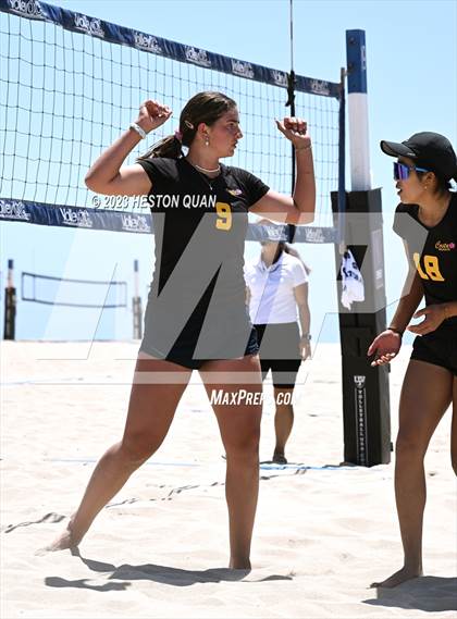 Thumbnail 3 in CIF-SS Individual Pairs Final photogallery.