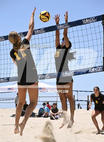 Thumbnail 1 in CIF-SS Individual Pairs Final photogallery.