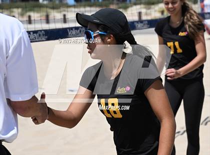 Thumbnail 3 in CIF-SS Individual Pairs Final photogallery.