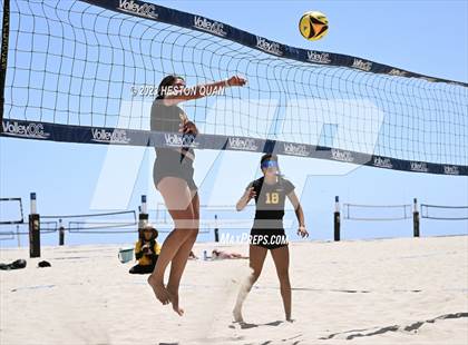 Thumbnail 2 in CIF-SS Individual Pairs Final photogallery.