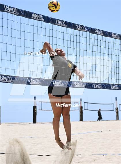 Thumbnail 1 in CIF-SS Individual Pairs Final photogallery.
