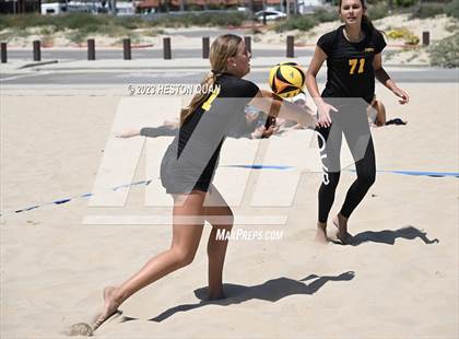 Thumbnail 1 in CIF-SS Individual Pairs Final photogallery.