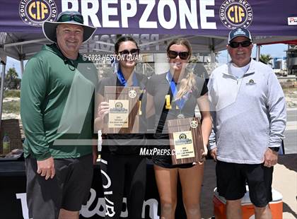 Thumbnail 1 in CIF-SS Individual Pairs Final photogallery.
