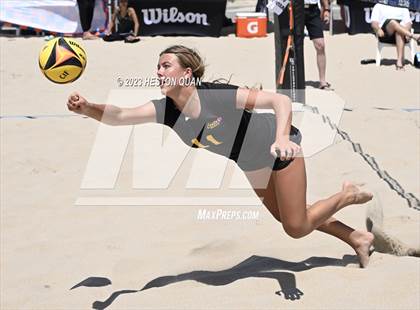 Thumbnail 3 in CIF-SS Individual Pairs Final photogallery.