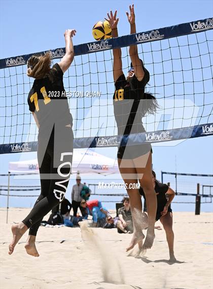 Thumbnail 2 in CIF-SS Individual Pairs Final photogallery.