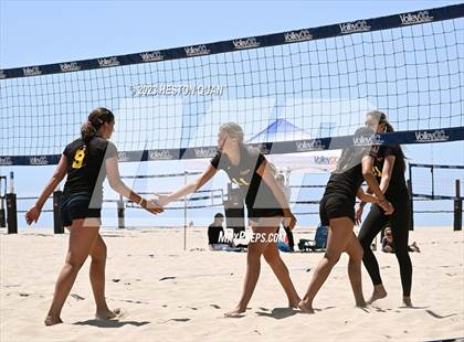 Thumbnail 3 in CIF-SS Individual Pairs Final photogallery.