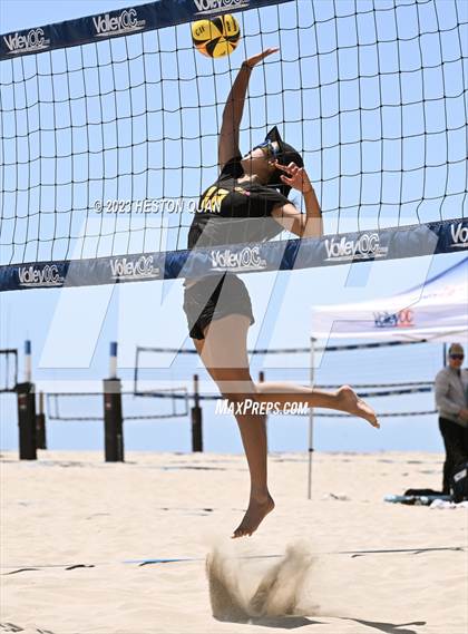 Thumbnail 3 in CIF-SS Individual Pairs Final photogallery.