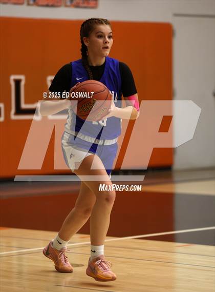 Thumbnail 2 in Fortuna @ Kelseyville (CIF NCS D5 first round) photogallery.