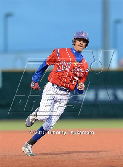 Thumbnail 3 in Manogue vs Reno (NIAA D1 North Playoff 4th Round) photogallery.