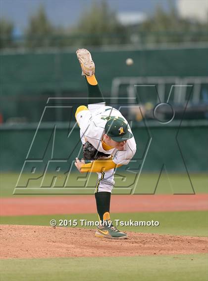 Thumbnail 1 in Manogue vs Reno (NIAA D1 North Playoff 4th Round) photogallery.