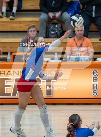 Thumbnail 3 in Roncalli vs. Jennings County (IHSAA 3A Semi-state semifinal) photogallery.
