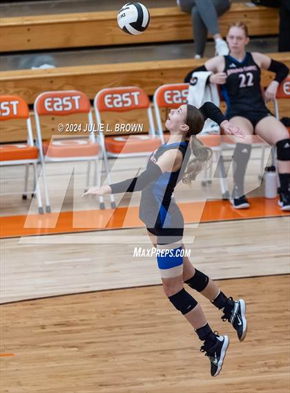 Thumbnail 2 in Roncalli vs. Jennings County (IHSAA 3A Semi-state semifinal) photogallery.