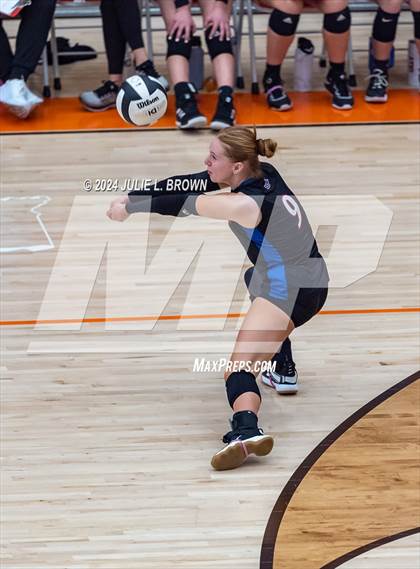 Thumbnail 3 in Roncalli vs. Jennings County (IHSAA 3A Semi-state semifinal) photogallery.