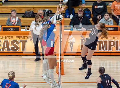 Thumbnail 3 in Roncalli vs. Jennings County (IHSAA 3A Semi-state semifinal) photogallery.