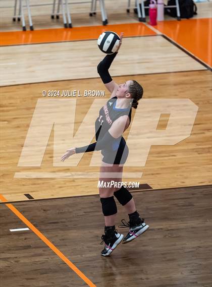 Thumbnail 1 in Roncalli vs. Jennings County (IHSAA 3A Semi-state semifinal) photogallery.