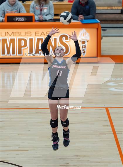 Thumbnail 3 in Roncalli vs. Jennings County (IHSAA 3A Semi-state semifinal) photogallery.