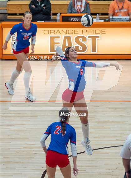 Thumbnail 3 in Roncalli vs. Jennings County (IHSAA 3A Semi-state semifinal) photogallery.