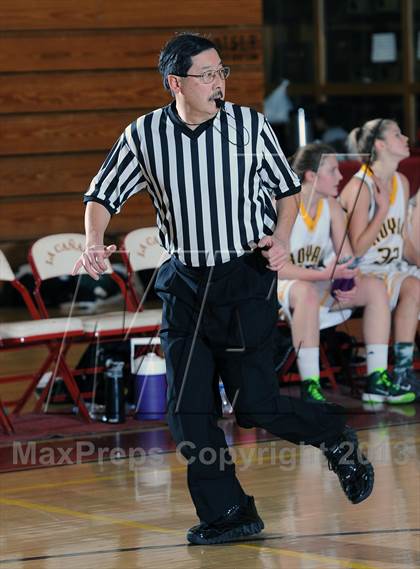 Thumbnail 3 in Royal vs. Thousand Oaks  (La Canada Tournament) photogallery.