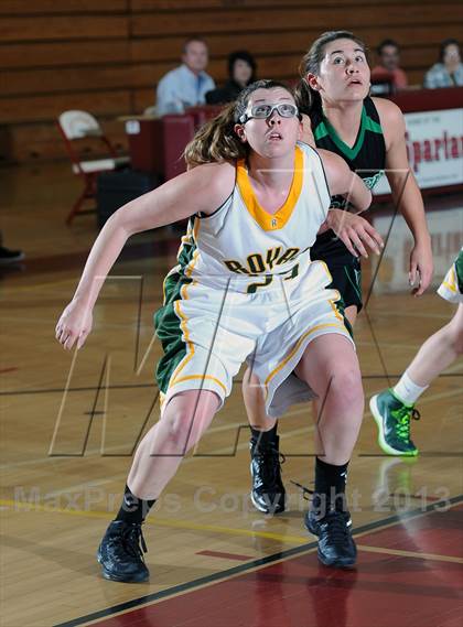 Thumbnail 3 in Royal vs. Thousand Oaks  (La Canada Tournament) photogallery.