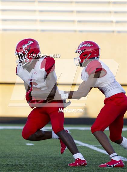 Thumbnail 2 in Fort Wayne North Side vs Fort Wayne Snider photogallery.