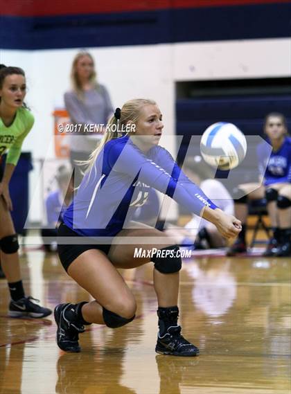Thumbnail 2 in L'Anse Creuse @ Sterling Heights Stevenson photogallery.