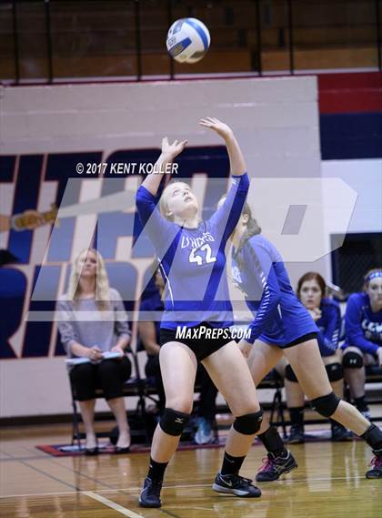Thumbnail 1 in L'Anse Creuse @ Sterling Heights Stevenson photogallery.
