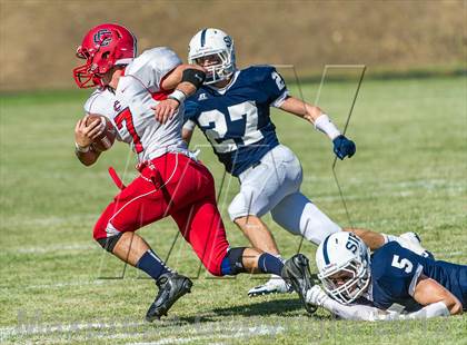 Thumbnail 2 in Central Catholic @ St. John's Prep photogallery.