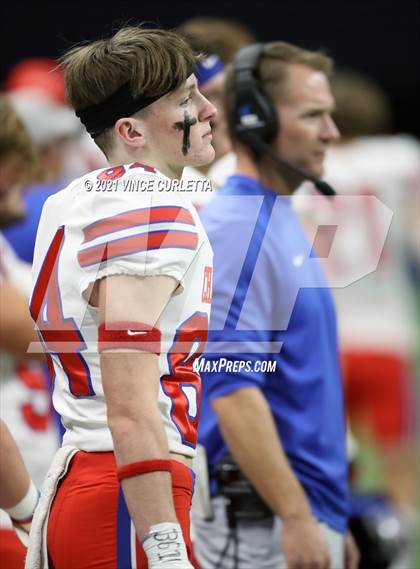 Thumbnail 2 in Westlake vs. Pharr-San Juan-Alamo North (UIL 6A D2 Regional Playoff) photogallery.