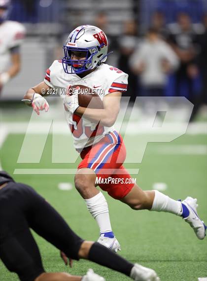 Thumbnail 3 in Westlake vs. Pharr-San Juan-Alamo North (UIL 6A D2 Regional Playoff) photogallery.