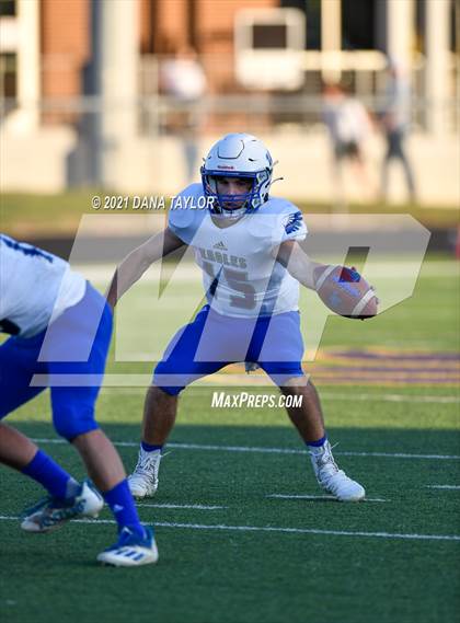 Thumbnail 2 in Lubbock Christian @ Trinity Christian photogallery.